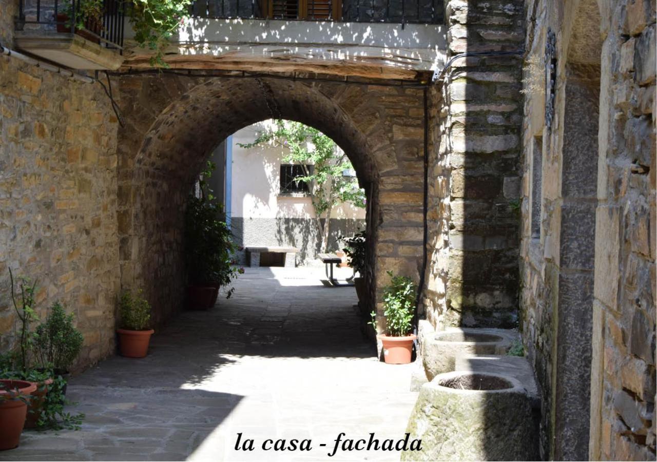 מלון El Pueyo de Araguás Casa Dueso מראה חיצוני תמונה